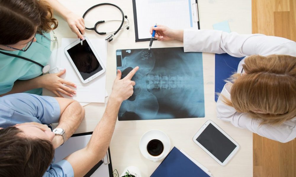 Leczenie osteopatią to medycyna niekonwencjonalna ,które prędko się ewoluuje i wspiera z kłopotami zdrowotnymi w odziałe w Krakowie.